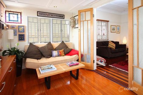 Property photo of 46 Pine Street Wynnum QLD 4178