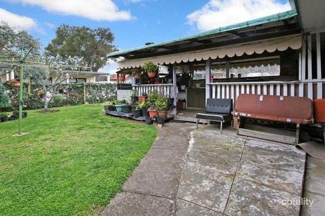 Property photo of 3 Devon Avenue Blairgowrie VIC 3942