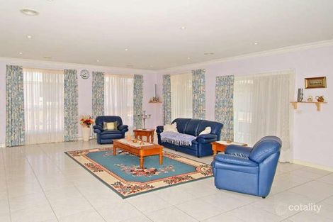 Property photo of 15 Galashiels Terrace Greenvale VIC 3059