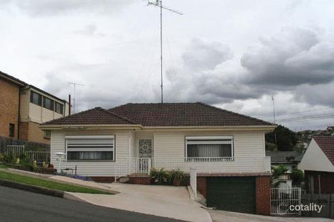 108 Weringa Ave, Lake Heights, NSW 2502