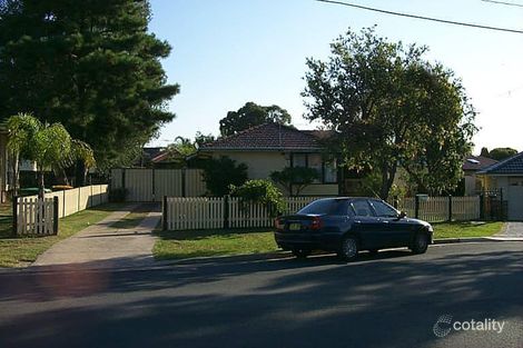 Property photo of 3 Cassia Place Bass Hill NSW 2197