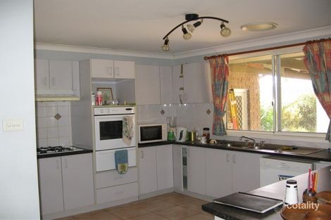 Property photo of 36 Phoenix Crescent Erskine Park NSW 2759
