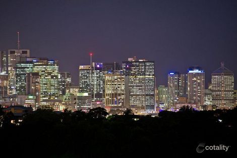 Property photo of 16 Golden Orchid Close Bardon QLD 4065