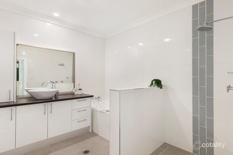 Property photo of 34 Regency Place Mudgeeraba QLD 4213