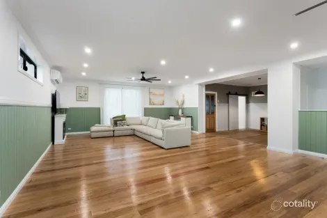 Property photo of 103 Blackall Street Basin Pocket QLD 4305