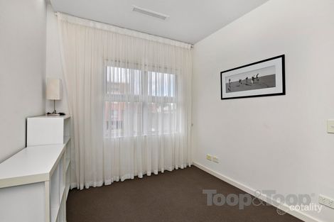 Property photo of 2/119 Gilbert Street Adelaide SA 5000