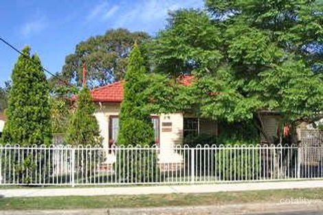 15 Wrentmore St, Fairfield, NSW 2165