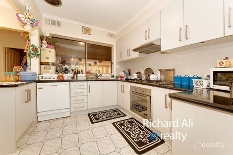 Property photo of 73 Waranga Crescent Broadmeadows VIC 3047