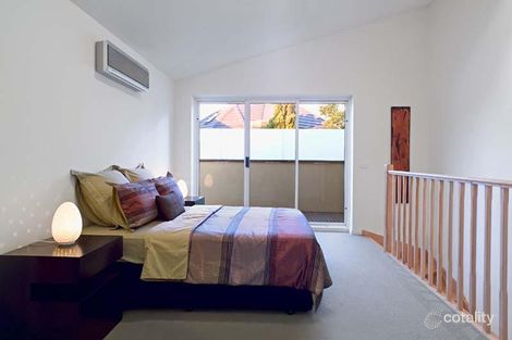 Property photo of 16/1 Ardmillan Road Moonee Ponds VIC 3039