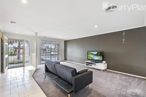 Property photo of 13 Tarragon Drive Tarneit VIC 3029