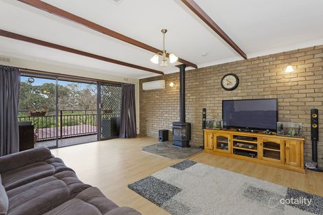 Property photo of 8 Parkland Drive Wodonga VIC 3690