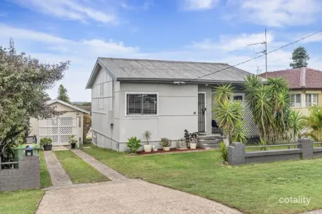 Property photo of 41 Woolana Avenue Budgewoi NSW 2262