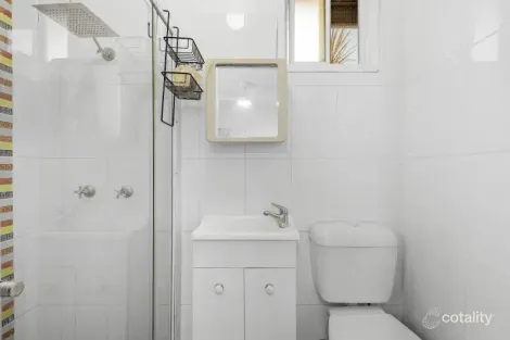 Property photo of 41 Woolana Avenue Budgewoi NSW 2262