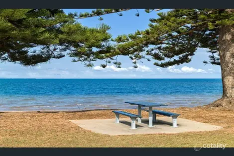 Property photo of 1 Pearl Street Scarborough QLD 4020