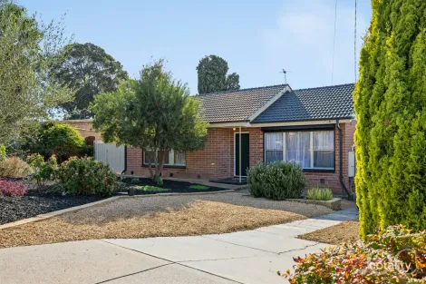 Property photo of 46 Winara Drive Ingle Farm SA 5098