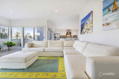 Property photo of 14 Deck Terrace Safety Beach VIC 3936