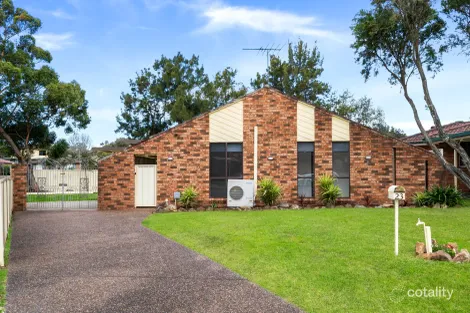 Property photo of 23 Balthasar Close Rosemeadow NSW 2560