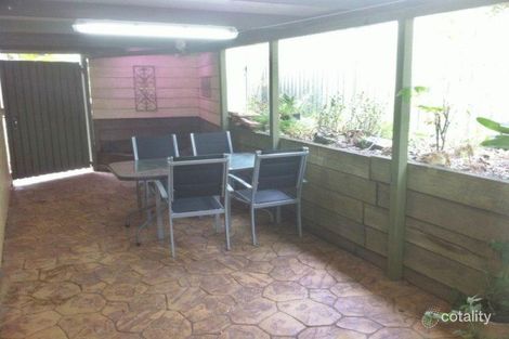 Property photo of 27 Grevillea Drive Varsity Lakes QLD 4227