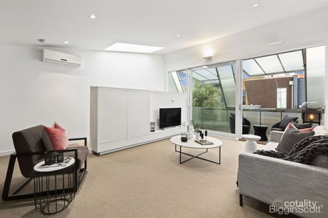 Property photo of 22 Eastbourne Street Windsor VIC 3181
