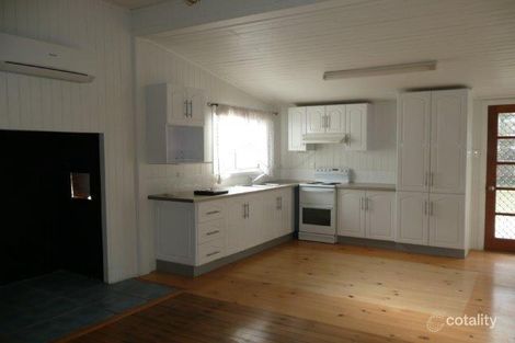 Property photo of 29 York Street Oakey QLD 4401