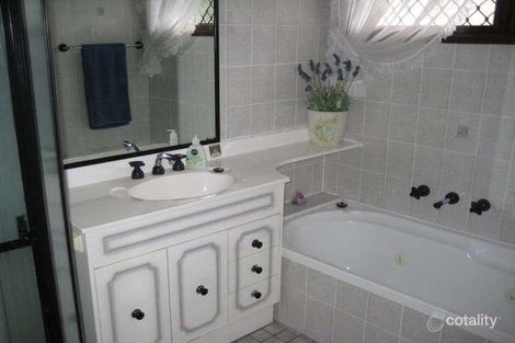 Property photo of 11 Cherrybrook Road Lansvale NSW 2166