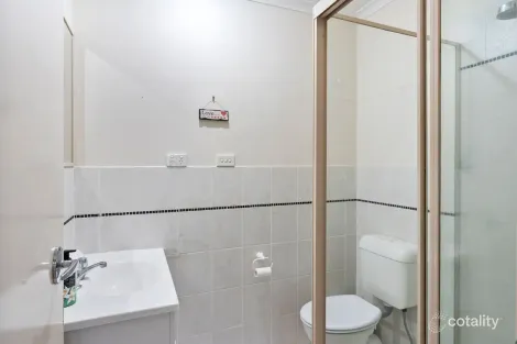 Property photo of 15 Diamond Street Amaroo ACT 2914