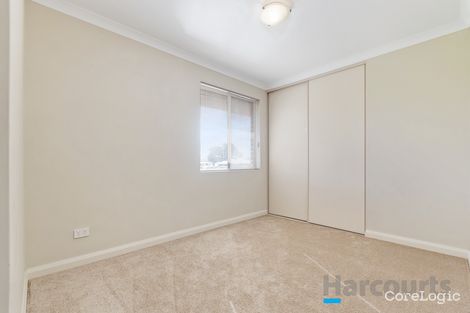 Property photo of 11 Elwood Court Craigie WA 6025