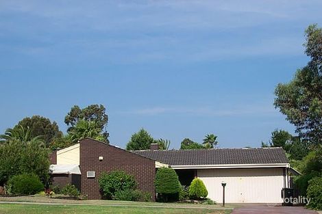 4 Barridale Dr, Kingsley, WA 6026