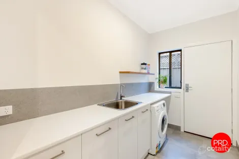 Property photo of 16 Wallaroo Avenue Strathfieldsaye VIC 3551