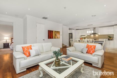 Property photo of 2/9 Robert Street Chadstone VIC 3148