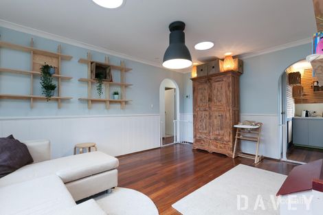 Property photo of 8/18 Flora Terrace Watermans Bay WA 6020