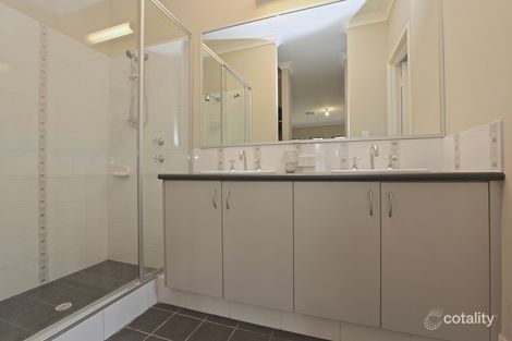 Property photo of 35 Edgecombe Pass Aveley WA 6069