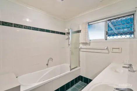 Property photo of 6 Lynelle Street Marsden QLD 4132