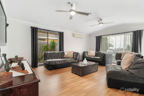 Property photo of 14 Parhnam Court Carrum Downs VIC 3201