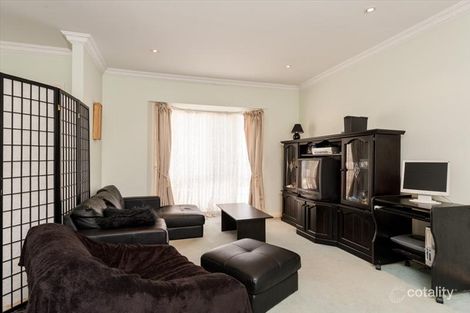 Property photo of 2/28 Karingal Street Croydon North VIC 3136