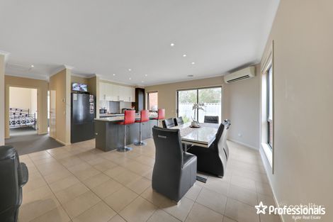 Property photo of 3/25 Lomandra Bowl Harkness VIC 3337