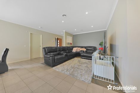 Property photo of 3/25 Lomandra Bowl Harkness VIC 3337