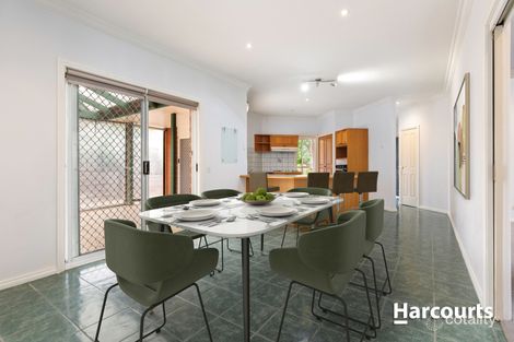 Property photo of 3 Ezard Close Berwick VIC 3806