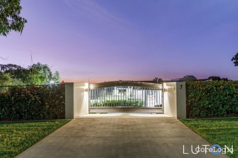 Property photo of 7 Timbarra Crescent O'Malley ACT 2606