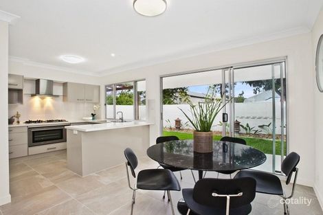 Property photo of 3/60 Stoneleigh Street Albion QLD 4010