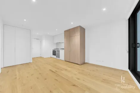 Property photo of 607/5 Joseph Road Footscray VIC 3011