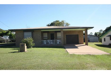 17 Bell St, Sarina, QLD 4737