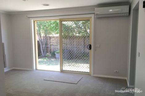 Property photo of 14 Ellendale Way South Morang VIC 3752