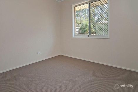 Property photo of 5 Hinkler Court Ellen Grove QLD 4078