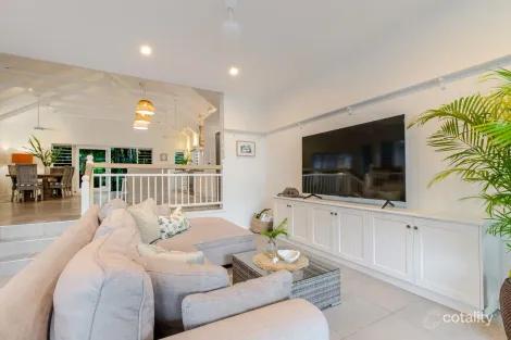 Property photo of 6 Andrews Close Port Douglas QLD 4877