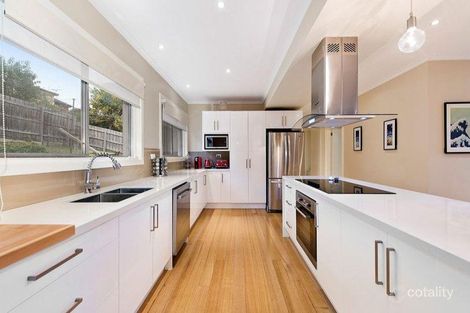 Property photo of 28 Centre Way Glenroy VIC 3046