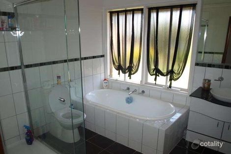 Property photo of 151 Centenary Avenue Melton VIC 3337