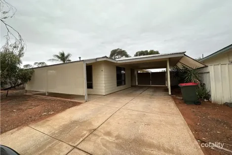 Property photo of 11 Quandong Street Roxby Downs SA 5725