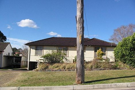 4 Tobruk Cres, Shortland, NSW 2307