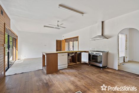 Property photo of 30 Lionel Crescent Croydon VIC 3136